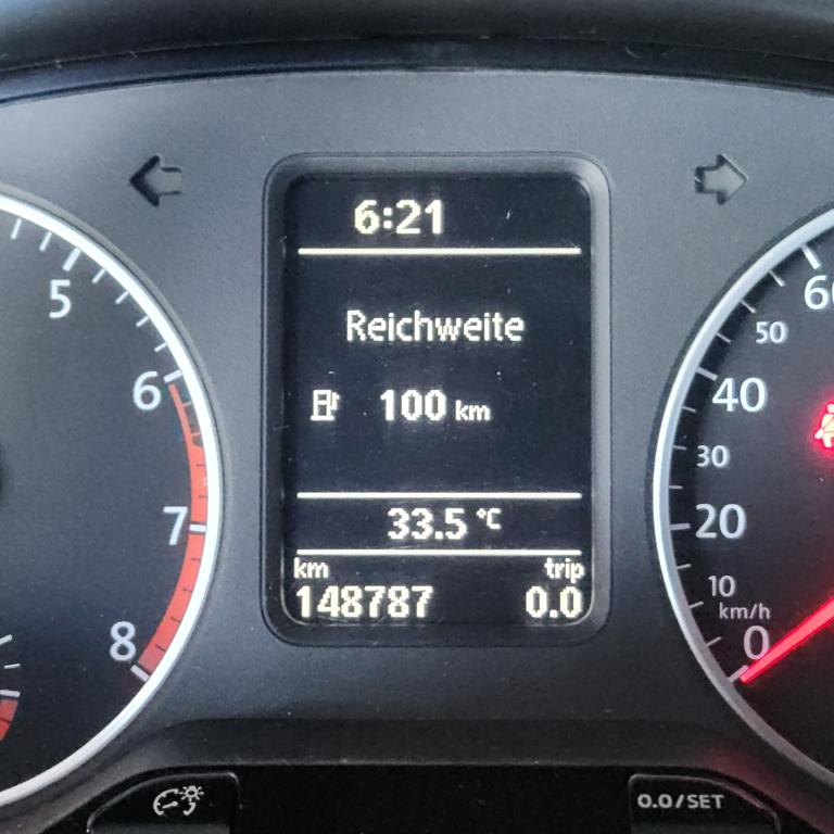 VOLKSWAGEN Fox - Foto