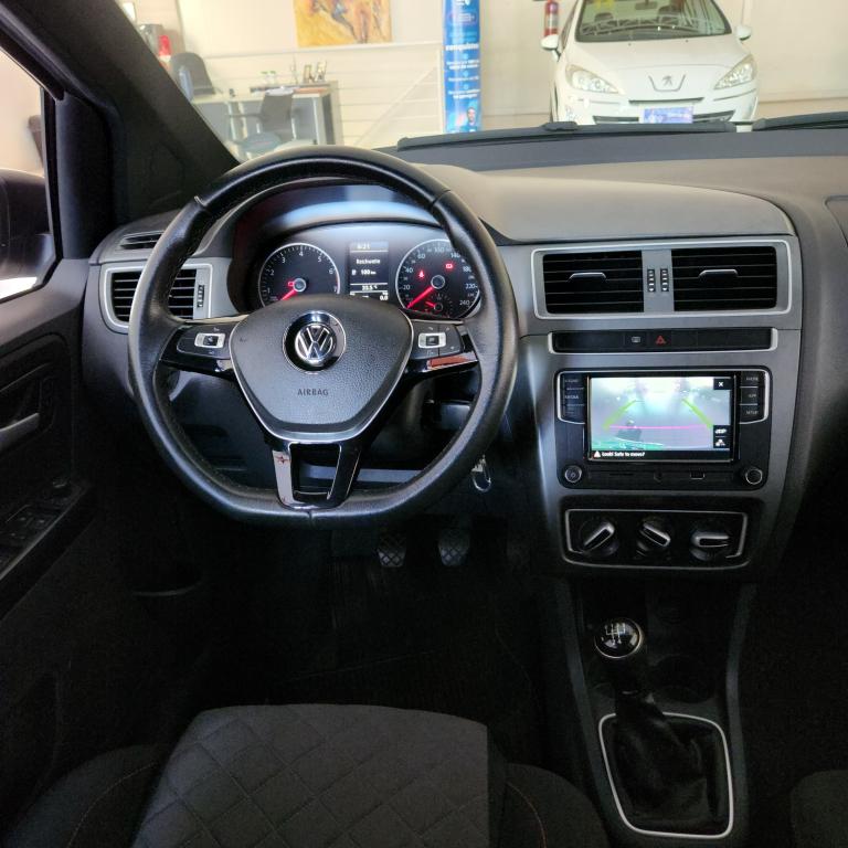 VOLKSWAGEN Fox - Foto