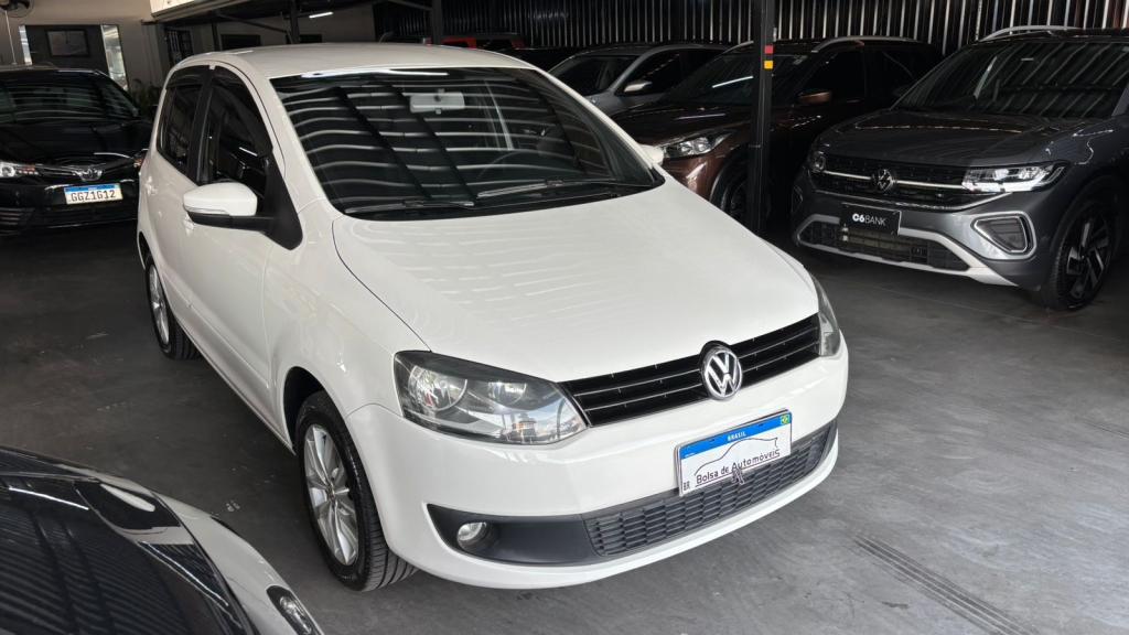 VOLKSWAGEN Fox - Foto