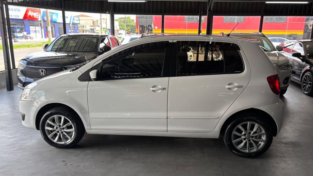 VOLKSWAGEN Fox - Foto