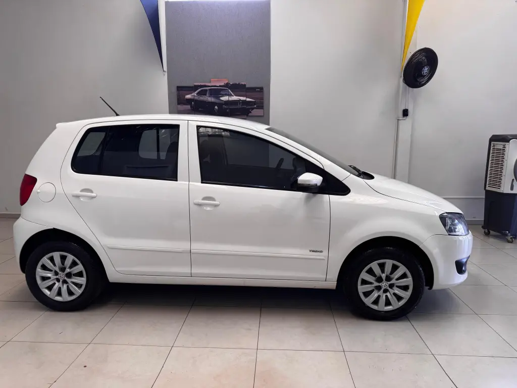 VOLKSWAGEN Fox - Foto