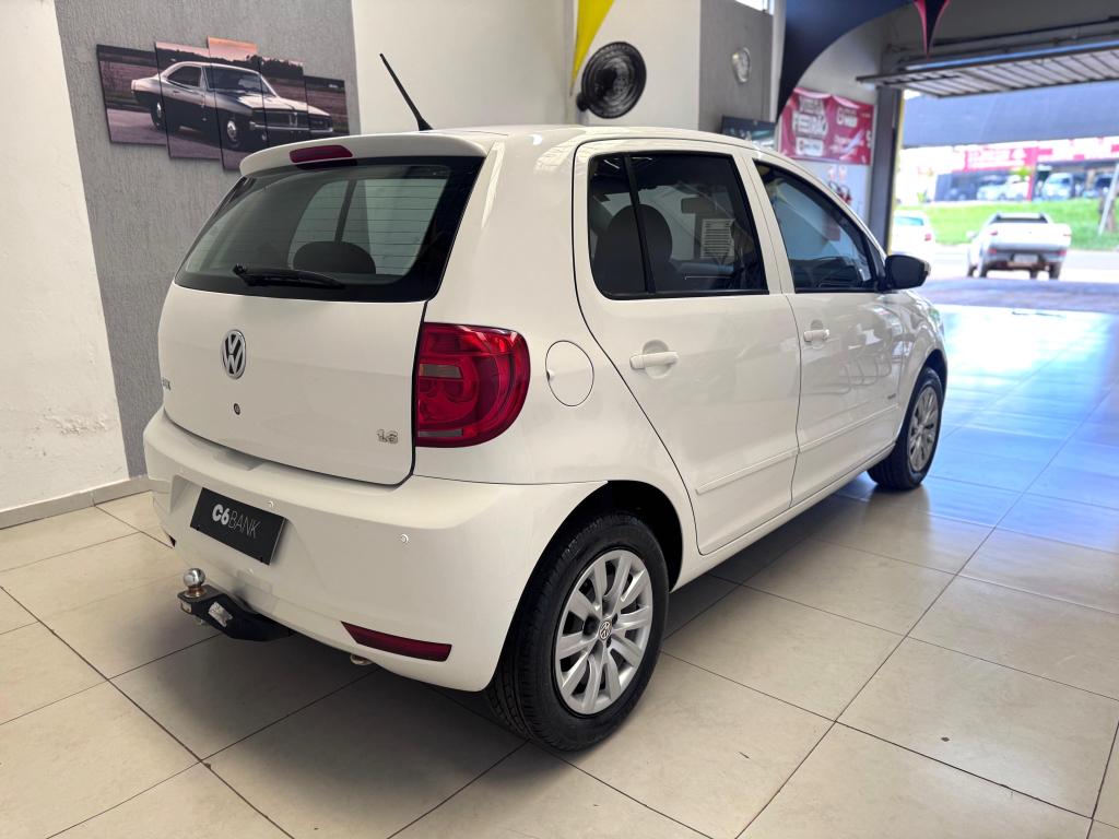 VOLKSWAGEN Fox - Foto