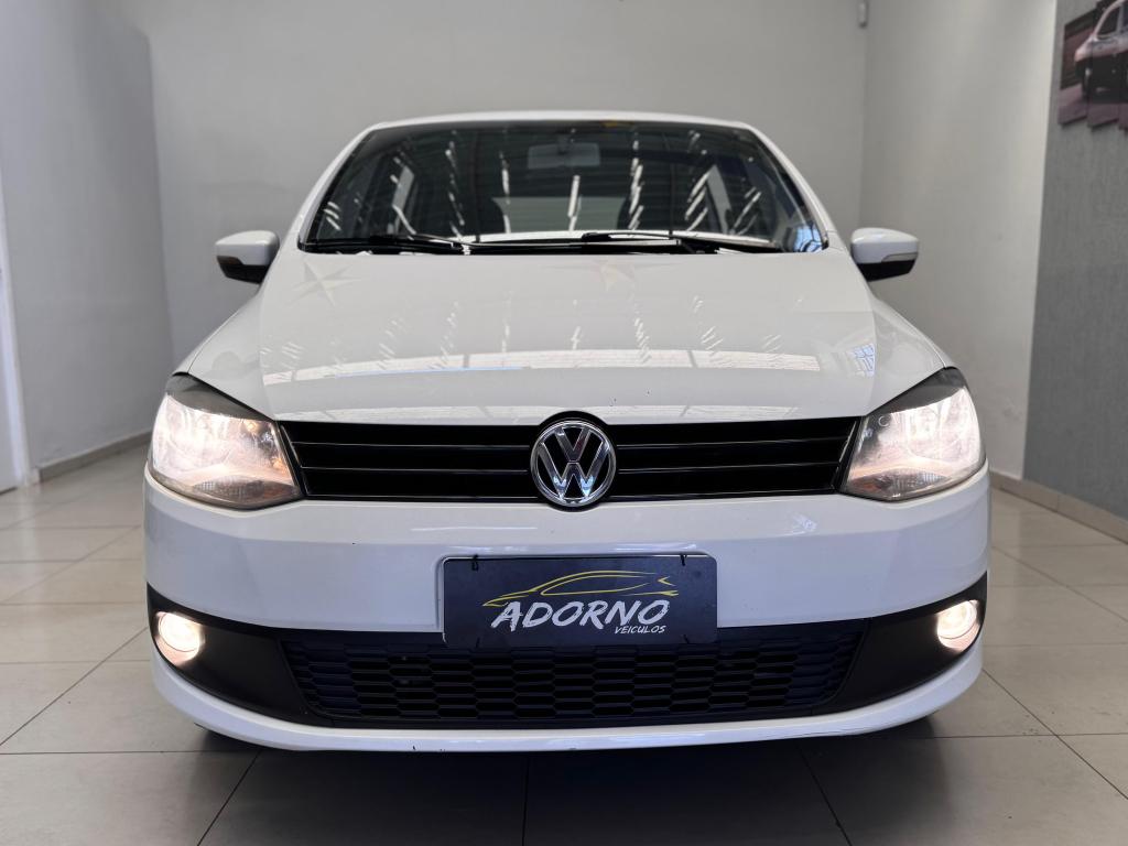 VOLKSWAGEN Fox - Foto