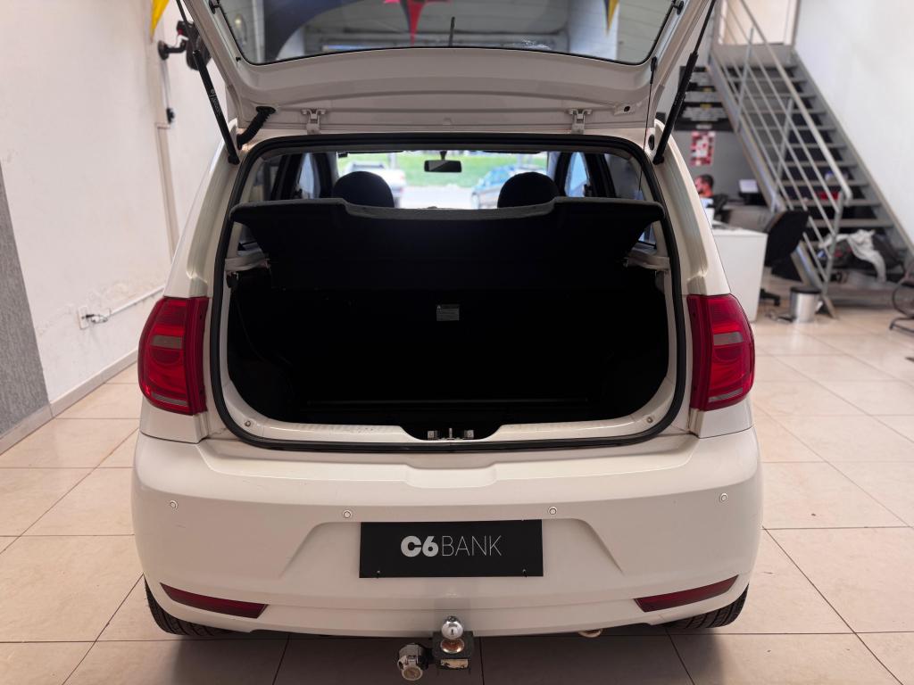 VOLKSWAGEN Fox - Foto