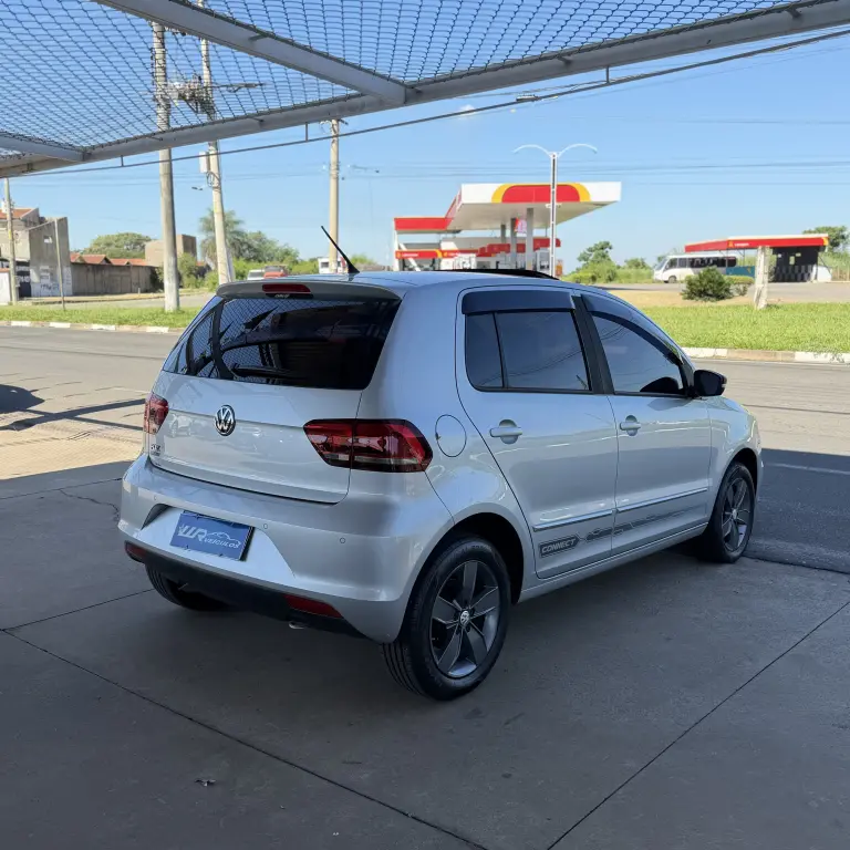 VOLKSWAGEN Fox - Foto