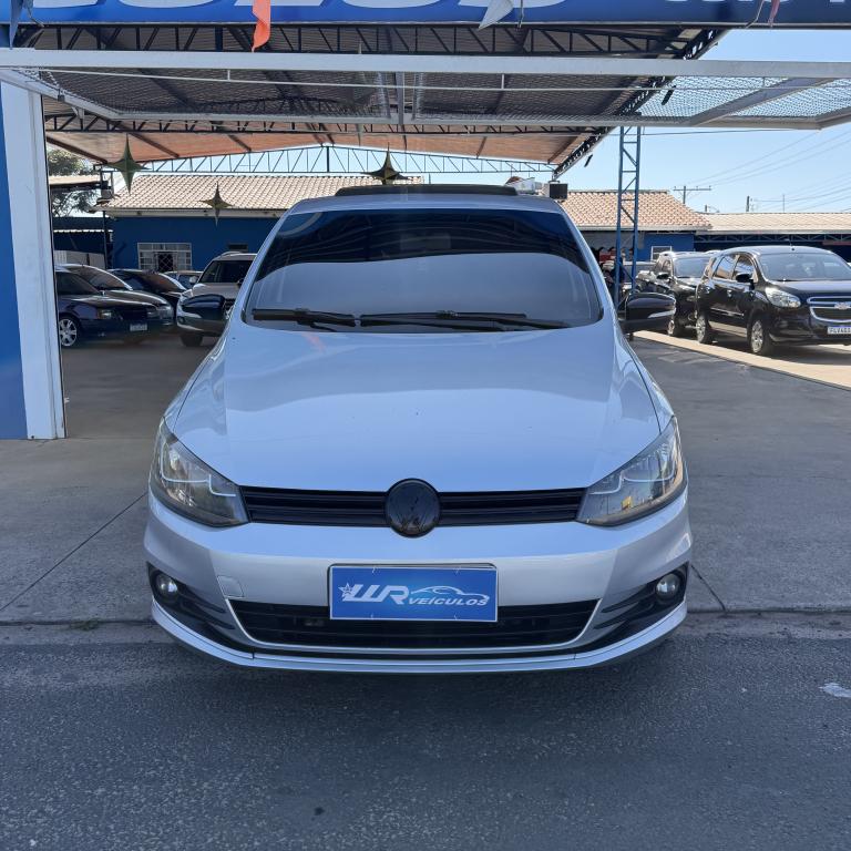 VOLKSWAGEN Fox - Foto