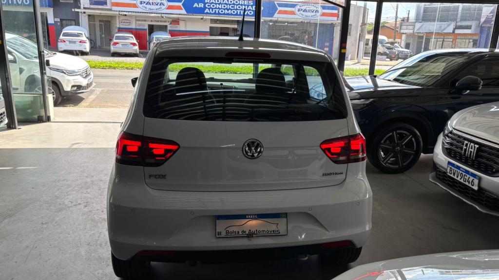 VOLKSWAGEN Fox - Foto