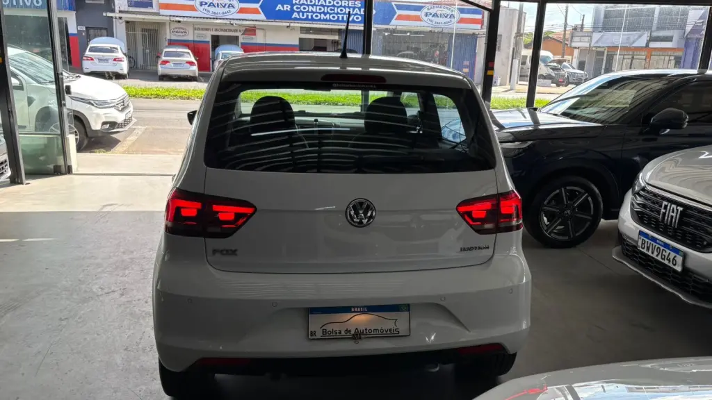 VOLKSWAGEN Fox - Foto