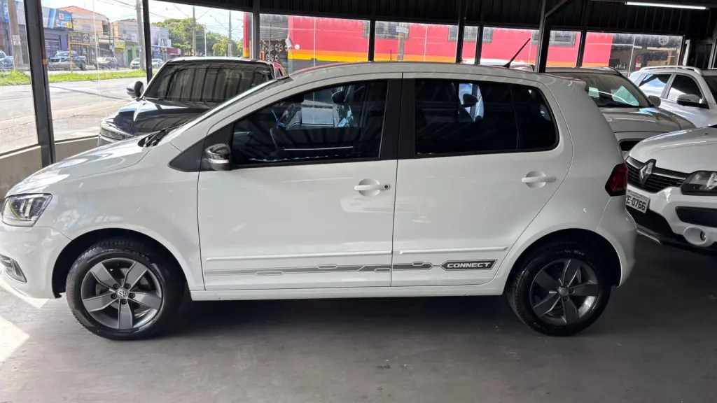 VOLKSWAGEN Fox - Foto