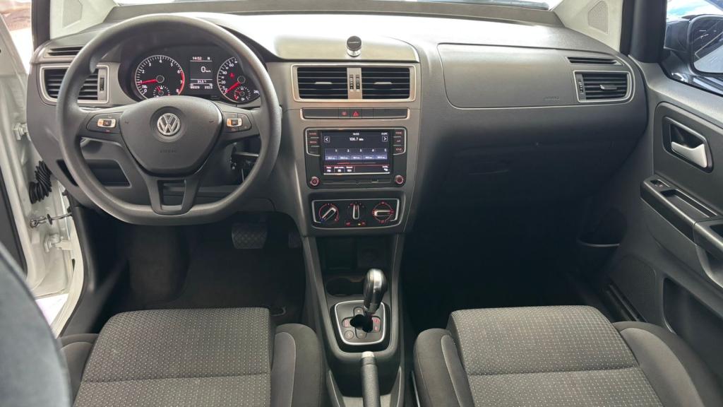 VOLKSWAGEN Fox - Foto