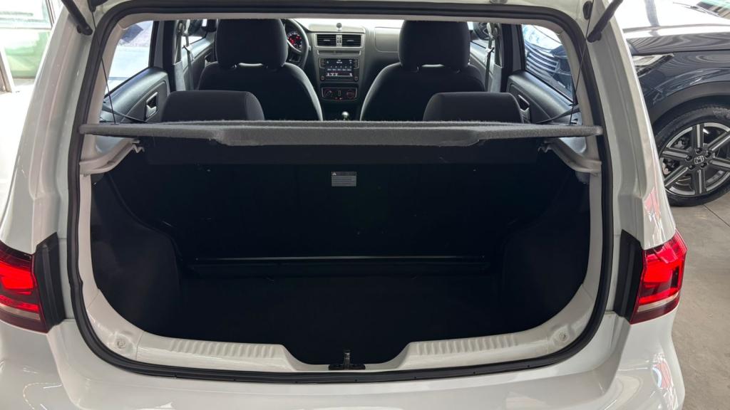 VOLKSWAGEN Fox - Foto