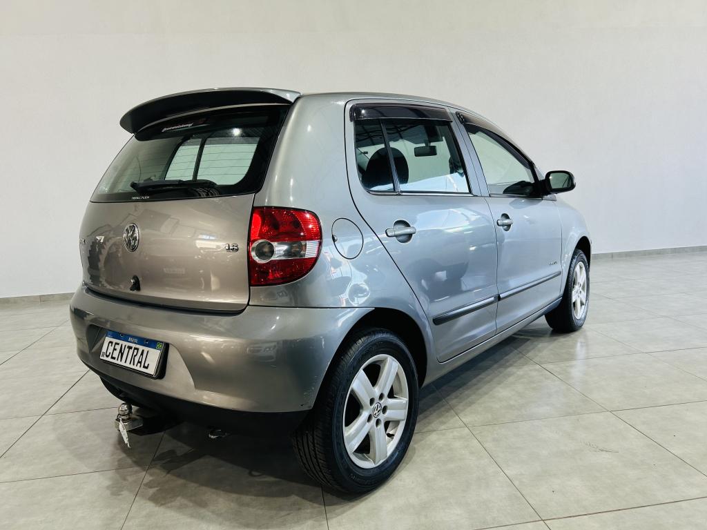 VOLKSWAGEN Fox - Foto