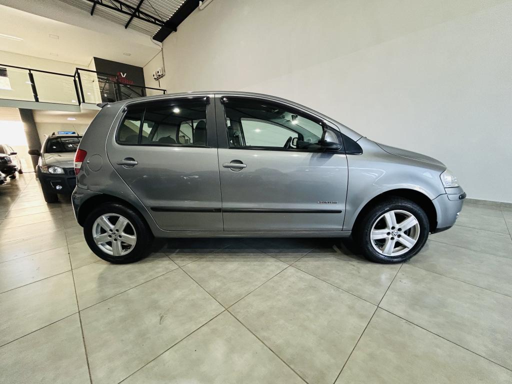 VOLKSWAGEN Fox - Foto