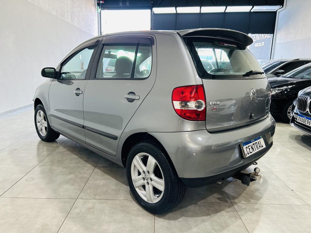 VOLKSWAGEN Fox - Foto
