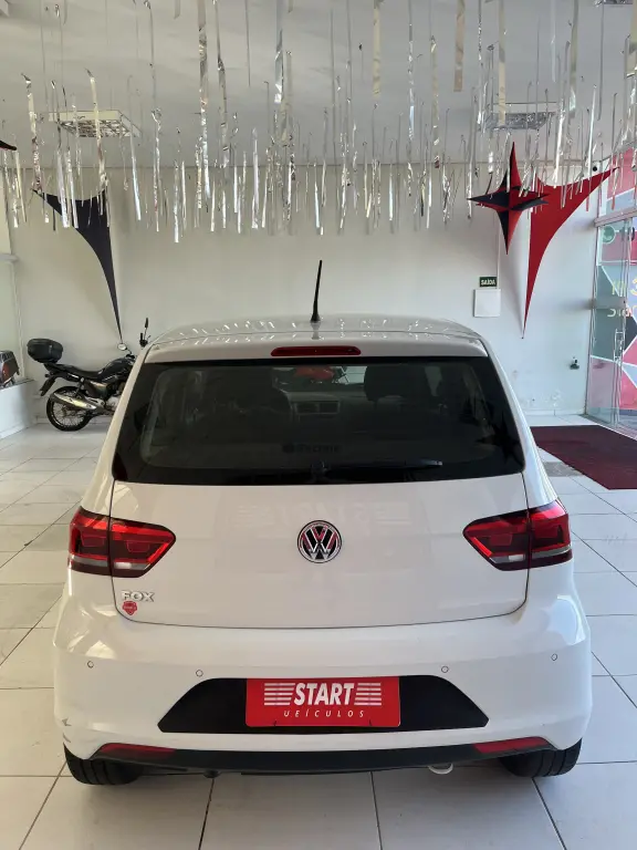 VOLKSWAGEN Fox - Foto