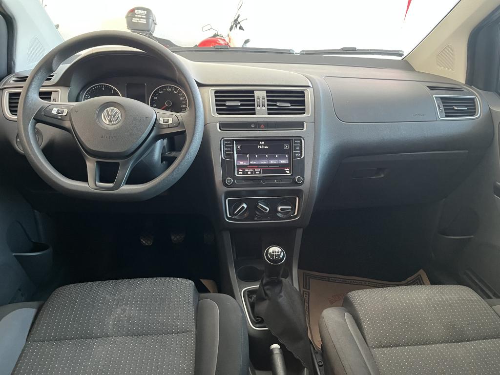 VOLKSWAGEN Fox - Foto