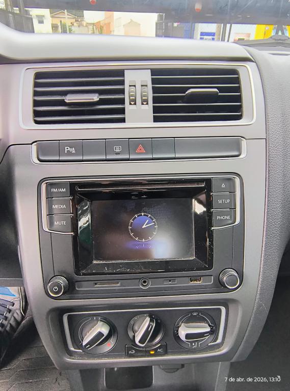 VOLKSWAGEN Fox - Foto