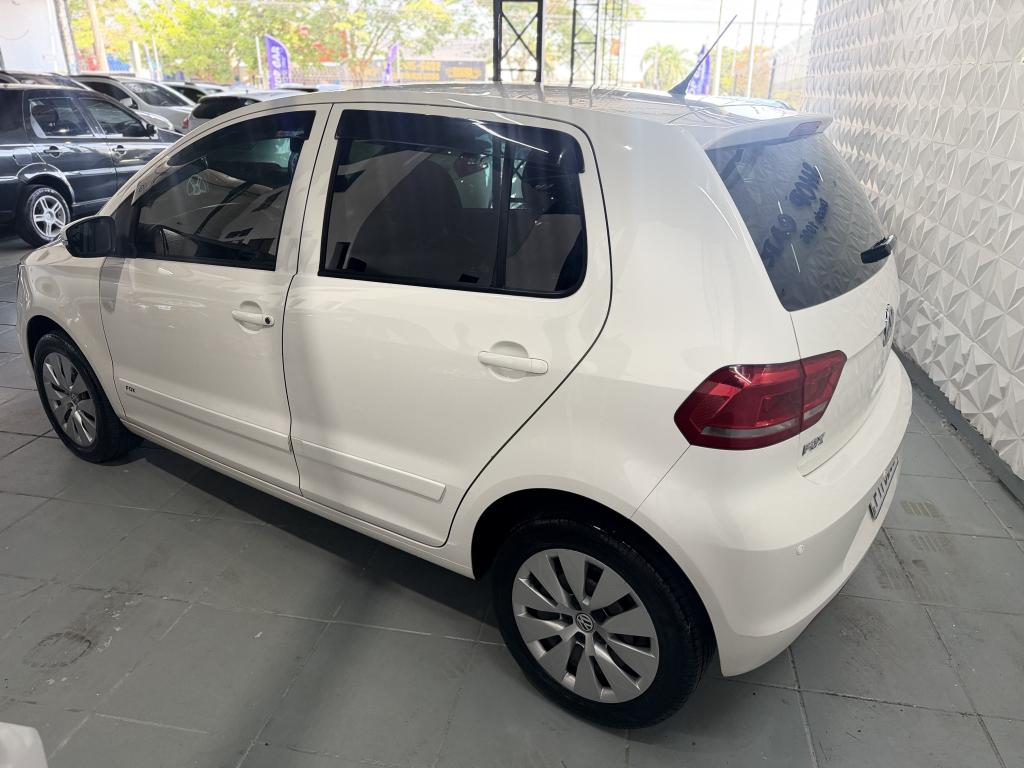 VOLKSWAGEN Fox - Foto