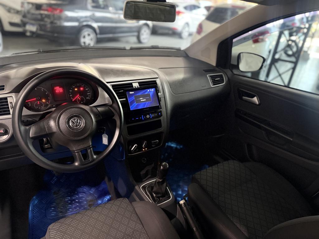 VOLKSWAGEN Fox - Foto