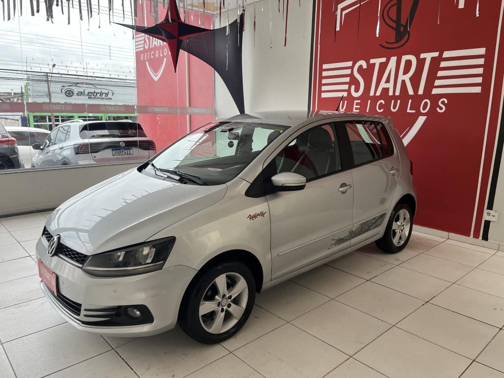 VOLKSWAGEN Fox - Foto