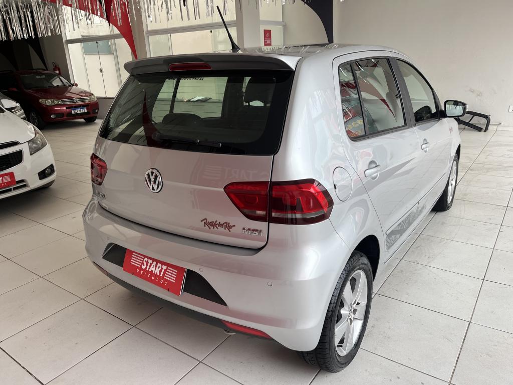 VOLKSWAGEN Fox - Foto