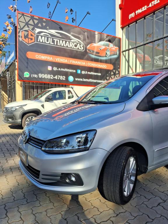 VOLKSWAGEN Fox - Foto