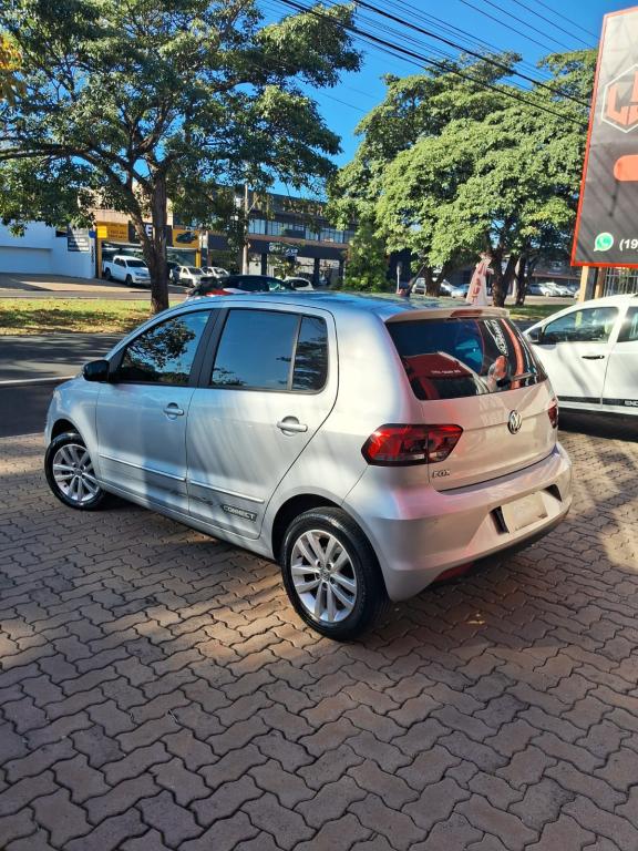 VOLKSWAGEN Fox - Foto