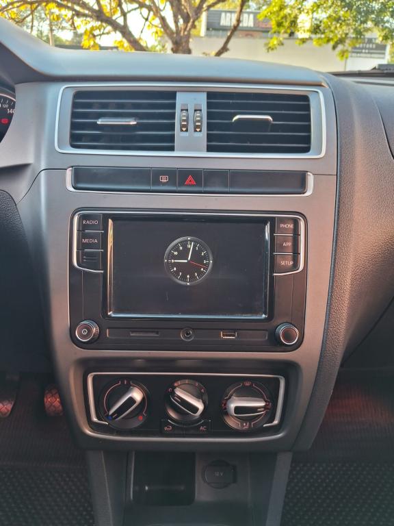 VOLKSWAGEN Fox - Foto