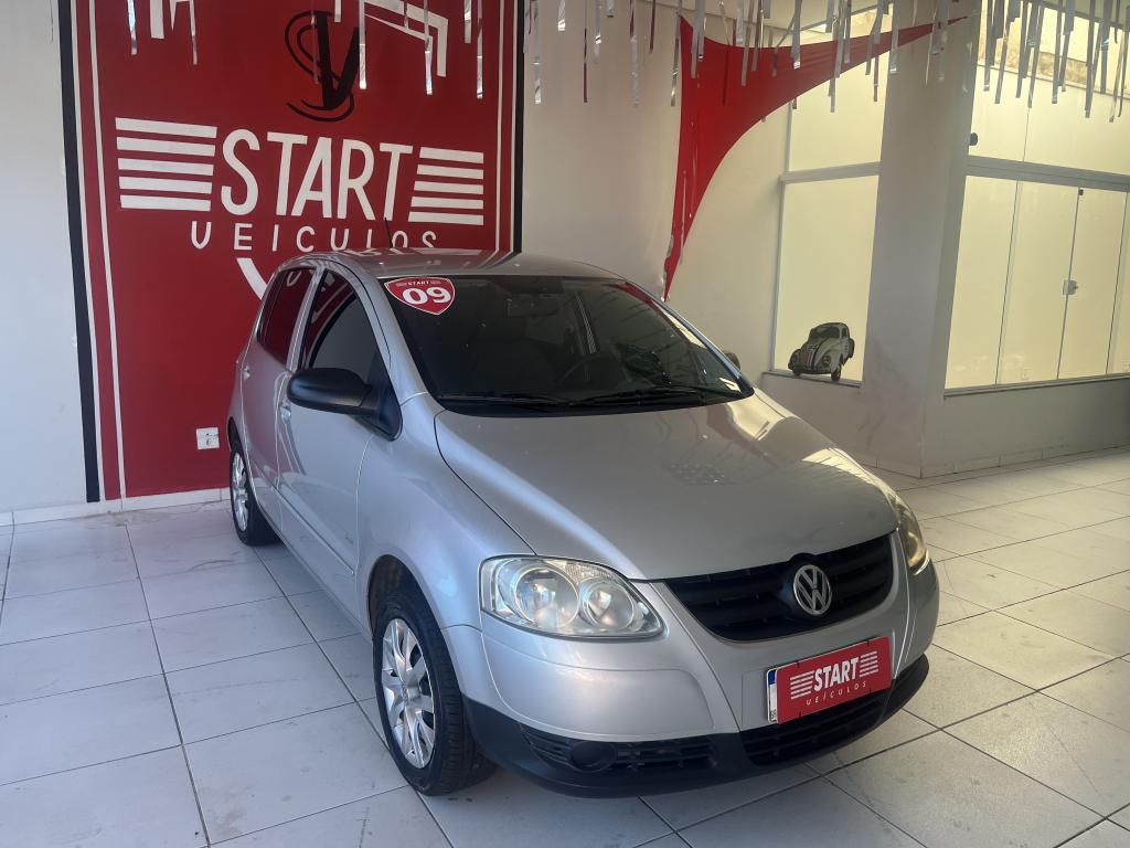 VOLKSWAGEN Fox - Foto