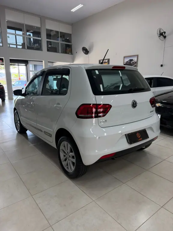 VOLKSWAGEN Fox - Foto