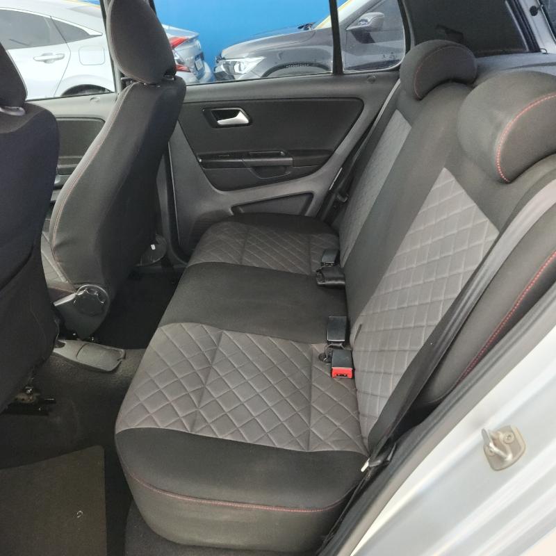 VOLKSWAGEN Fox - Foto