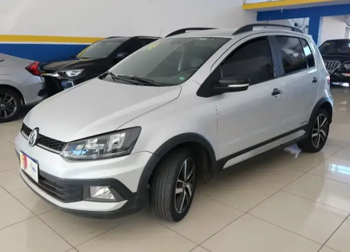 VOLKSWAGEN Fox - Foto