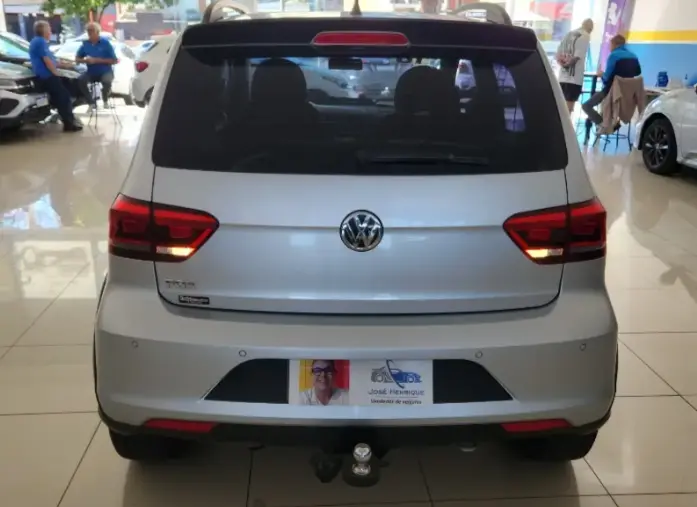 VOLKSWAGEN Fox - Foto