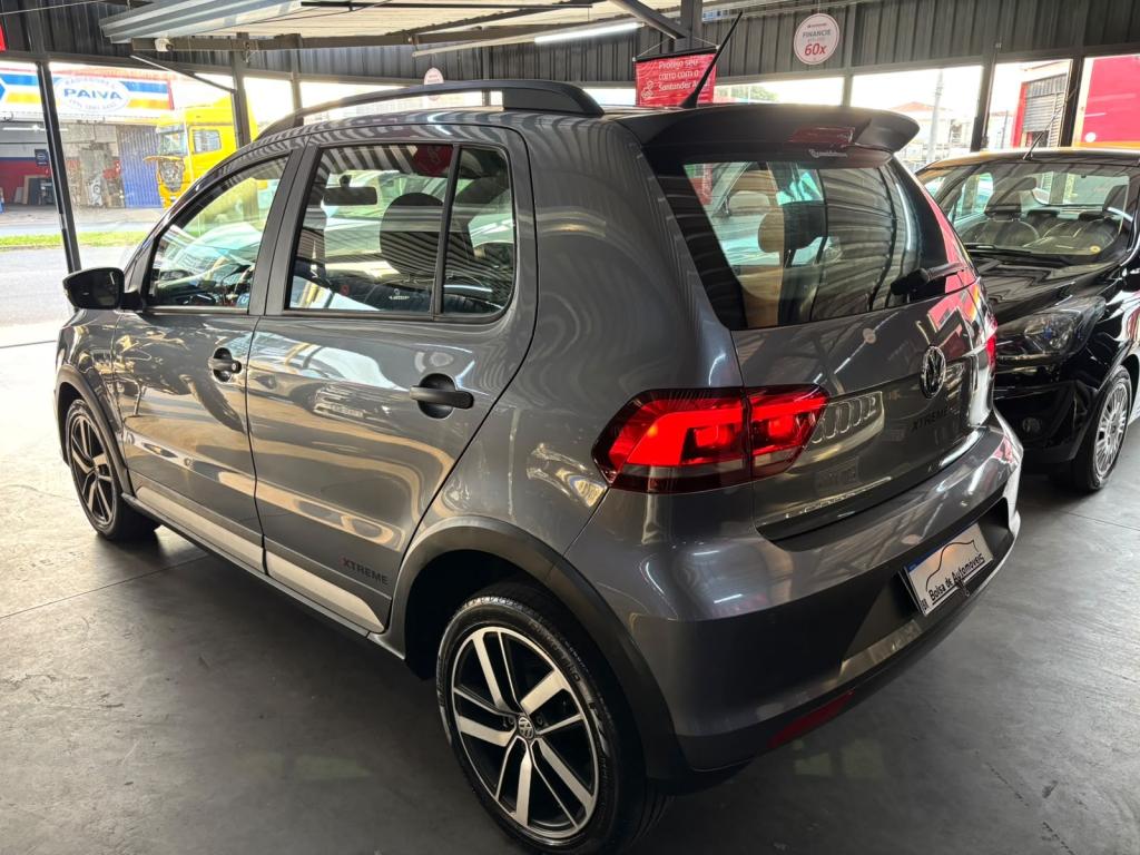 VOLKSWAGEN Fox - Foto