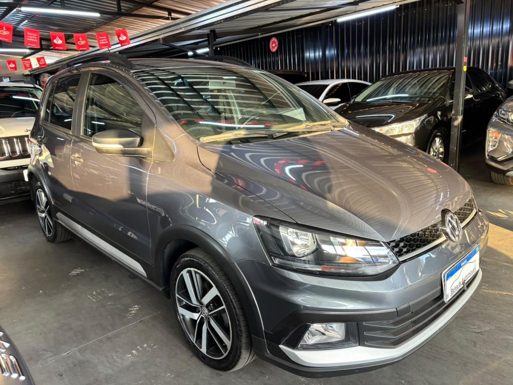 VOLKSWAGEN Fox - Foto