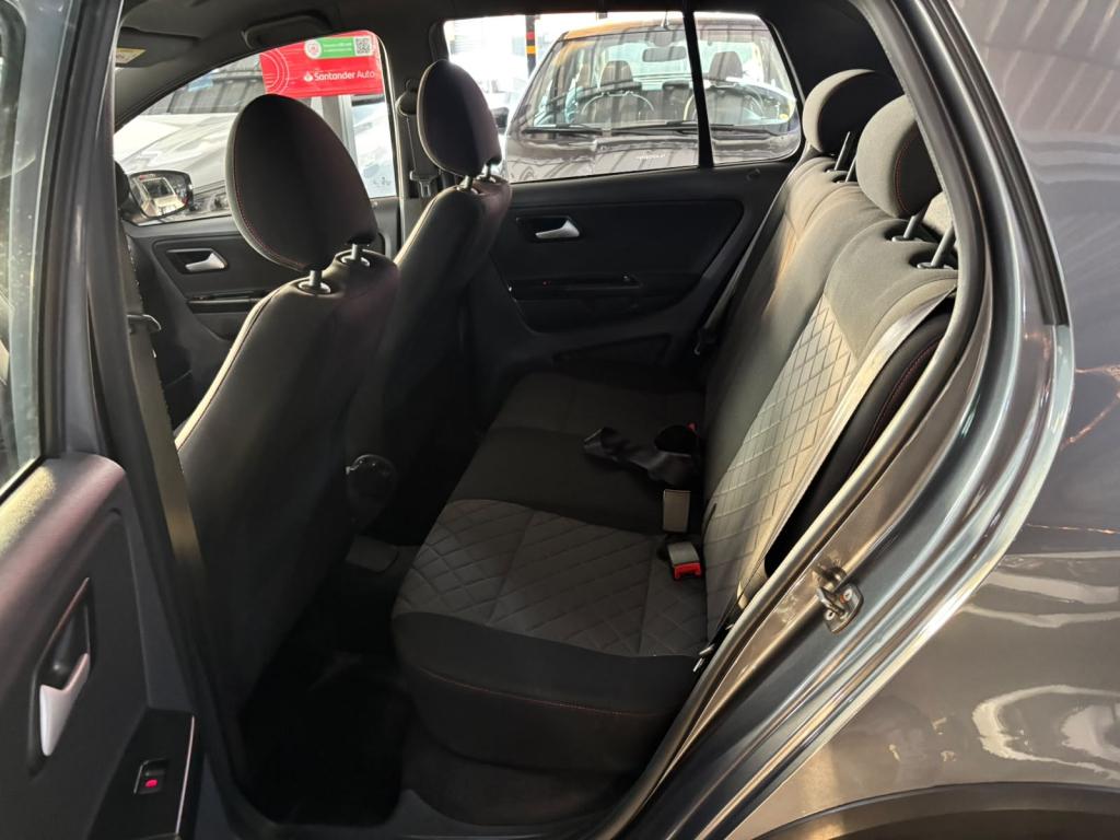 VOLKSWAGEN Fox - Foto