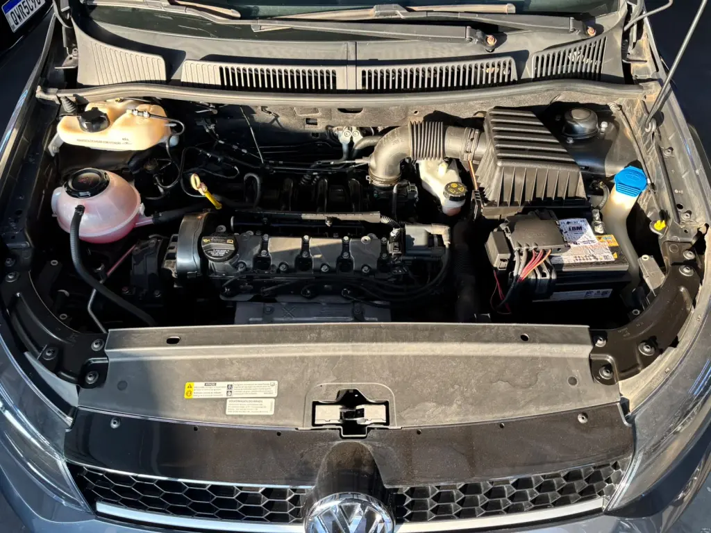 VOLKSWAGEN Fox - Foto