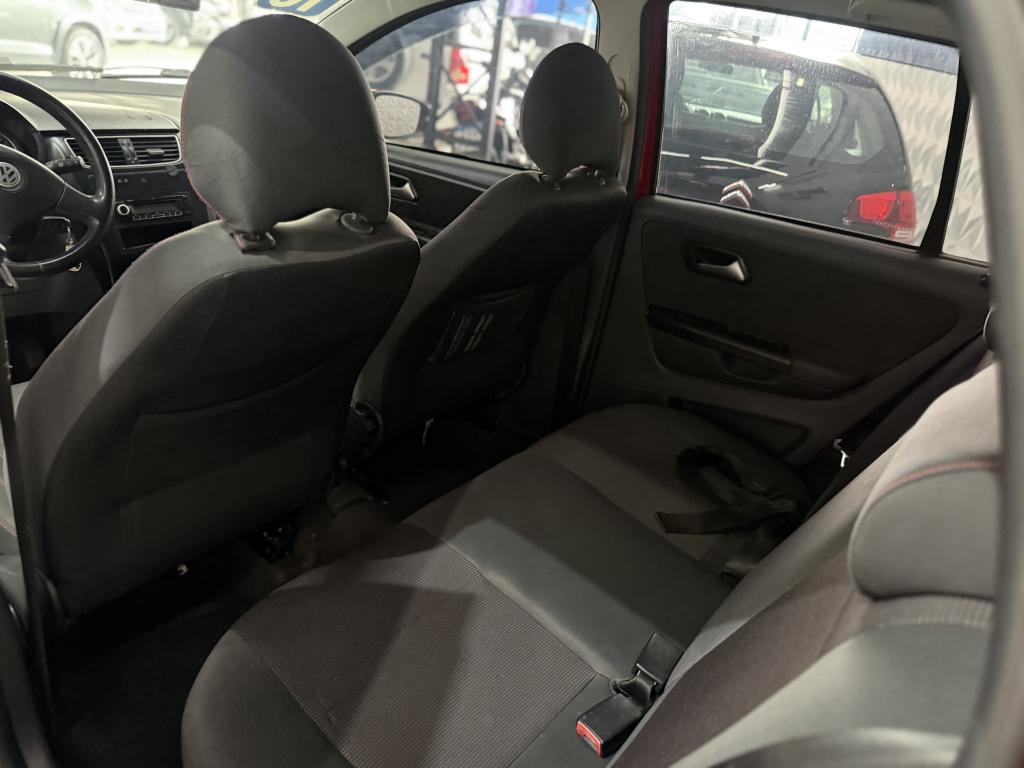 VOLKSWAGEN Fox - Foto