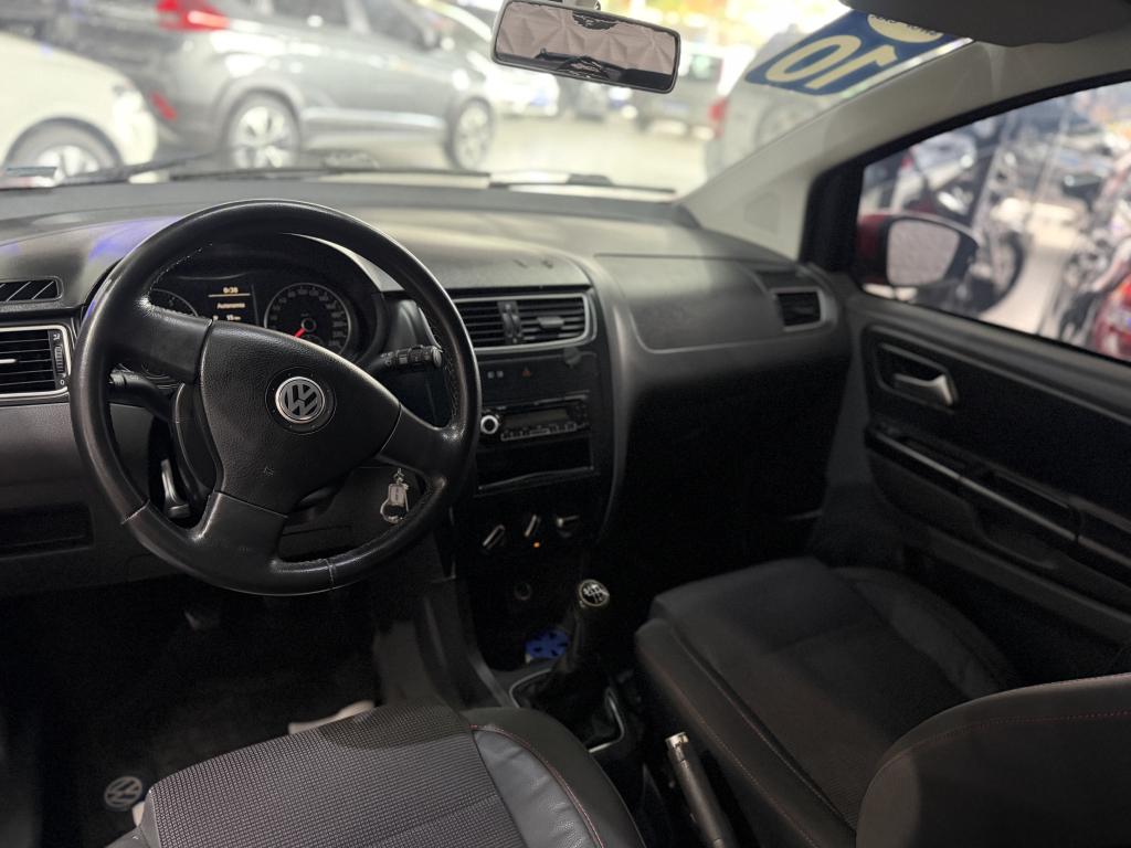 VOLKSWAGEN Fox - Foto