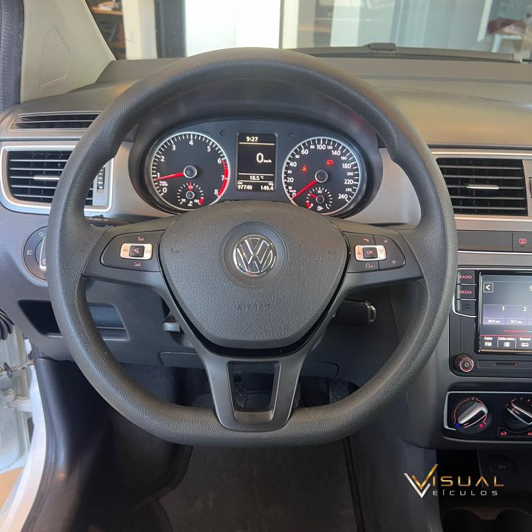 VOLKSWAGEN Fox - Foto
