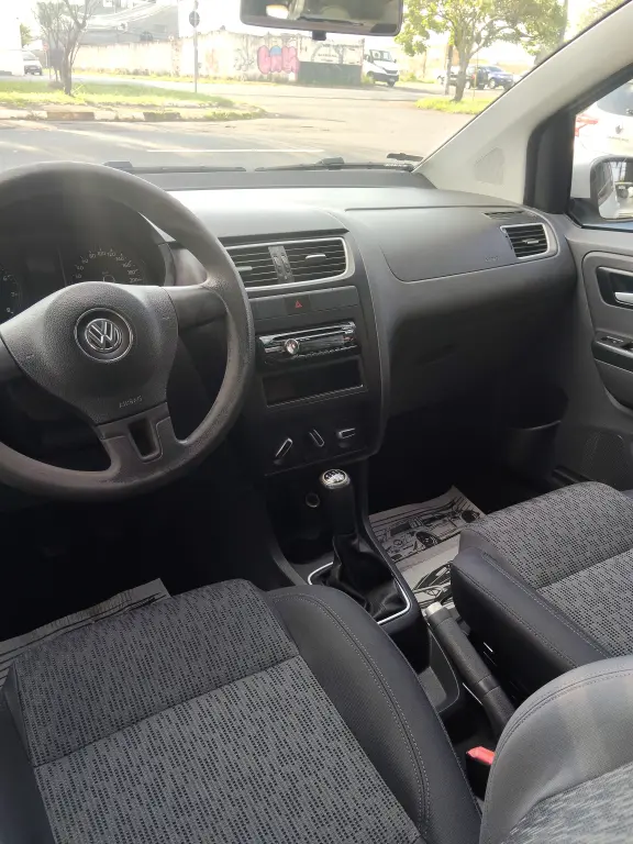 VOLKSWAGEN Fox - Foto