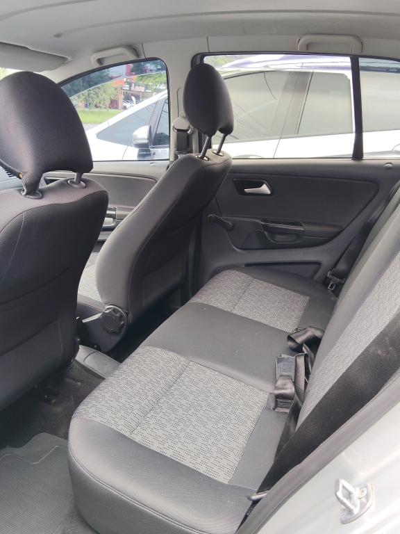 VOLKSWAGEN Fox - Foto