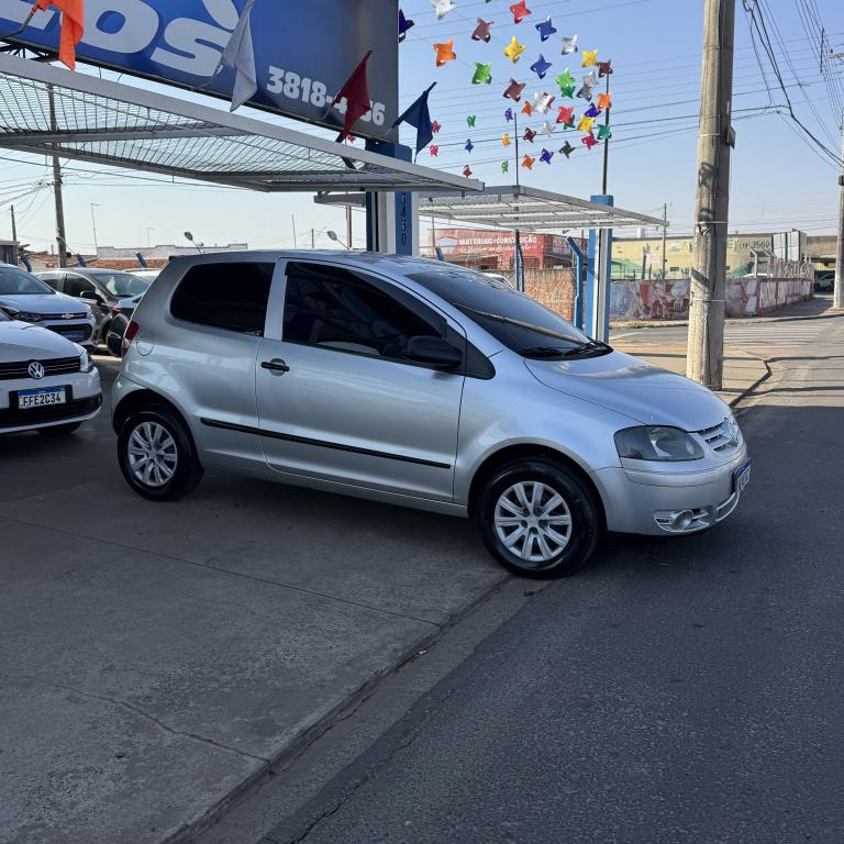 VOLKSWAGEN Fox - Foto