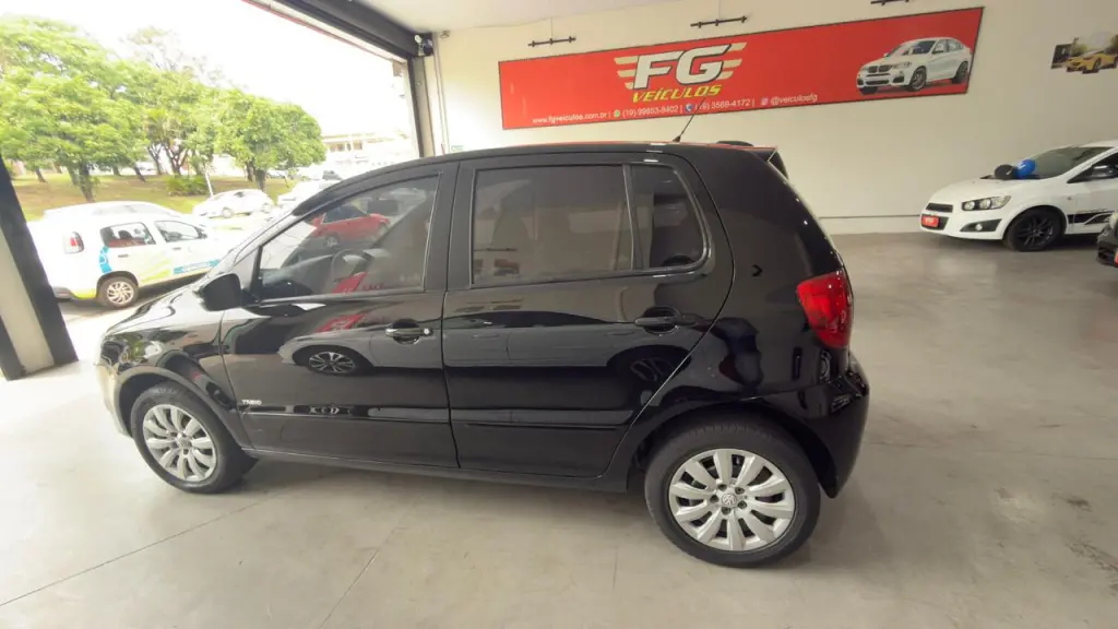 VOLKSWAGEN Fox - Foto