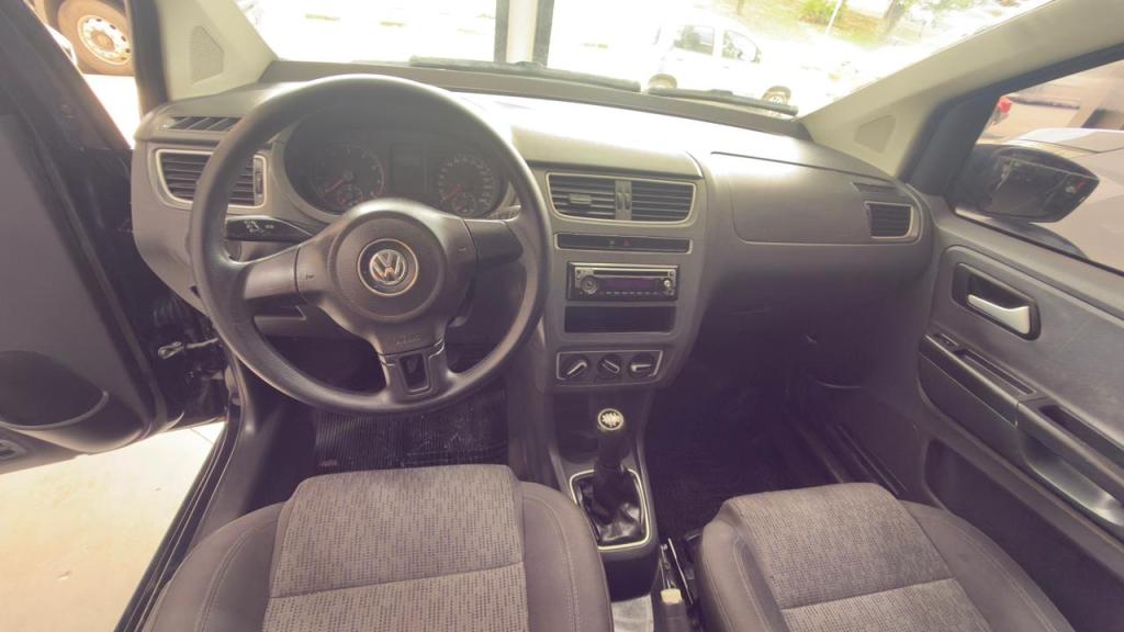 VOLKSWAGEN Fox - Foto