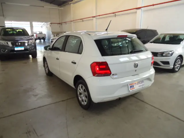 VOLKSWAGEN Gol - Foto