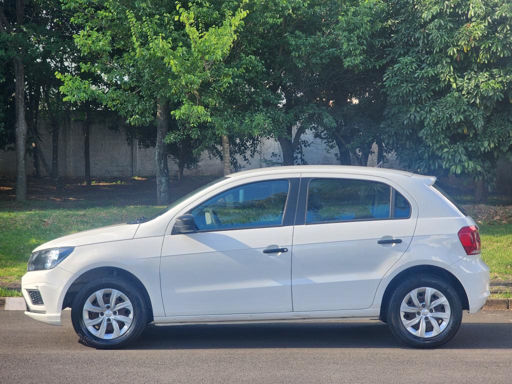 VOLKSWAGEN Gol - Foto