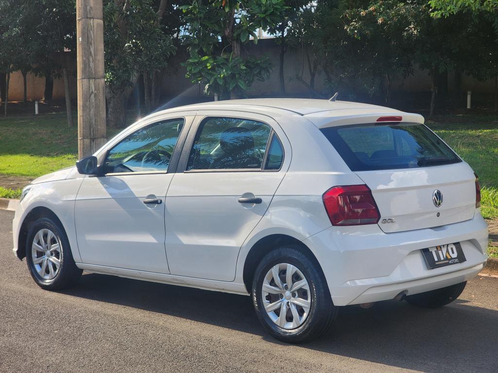 VOLKSWAGEN Gol - Foto