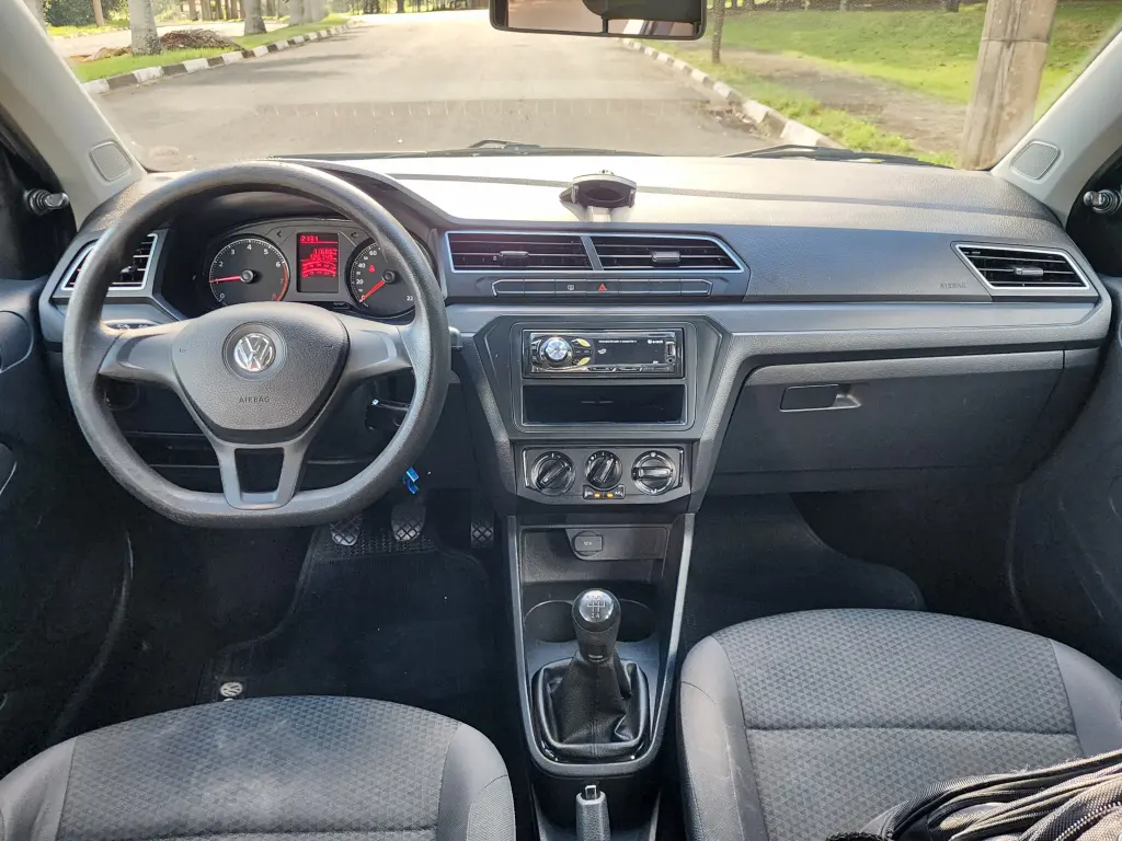 VOLKSWAGEN Gol - Foto