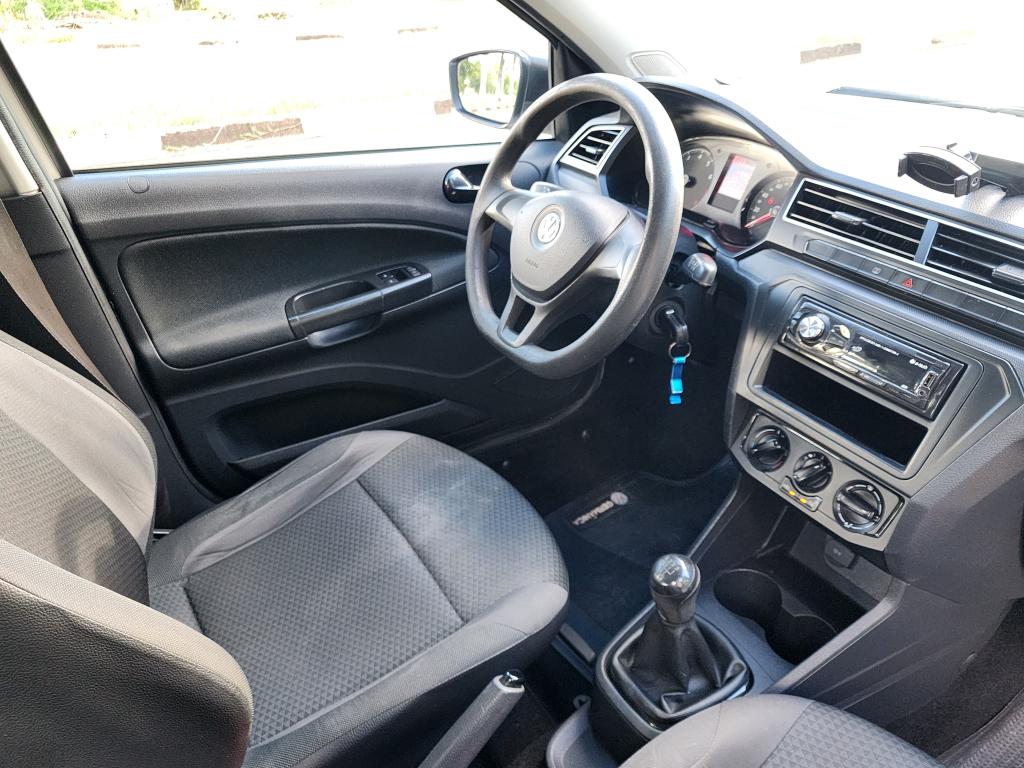 VOLKSWAGEN Gol - Foto